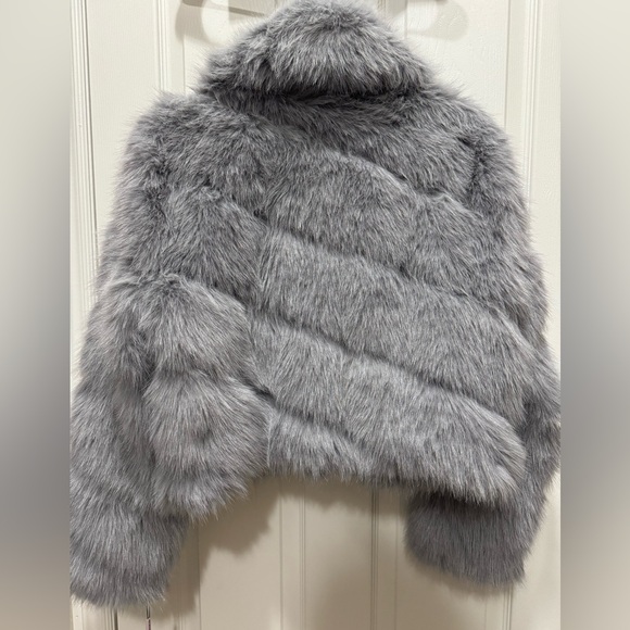 Avec Les Filles Faux Fur Crop Jacket Gray - Picture 6 of 16